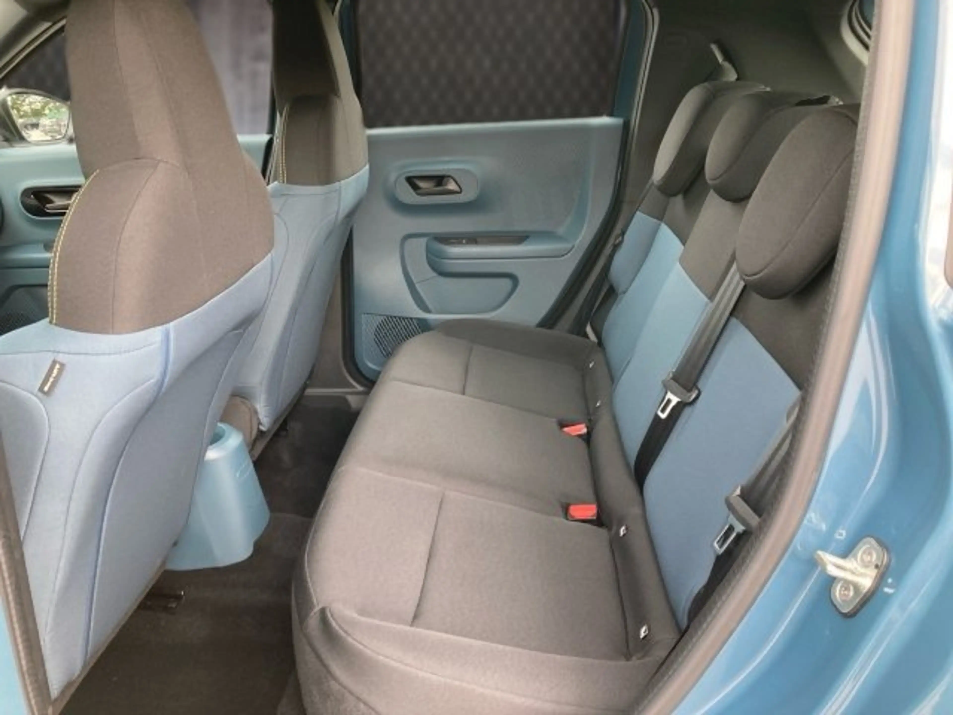 Fiat Grande Panda Hybrid — photo 8