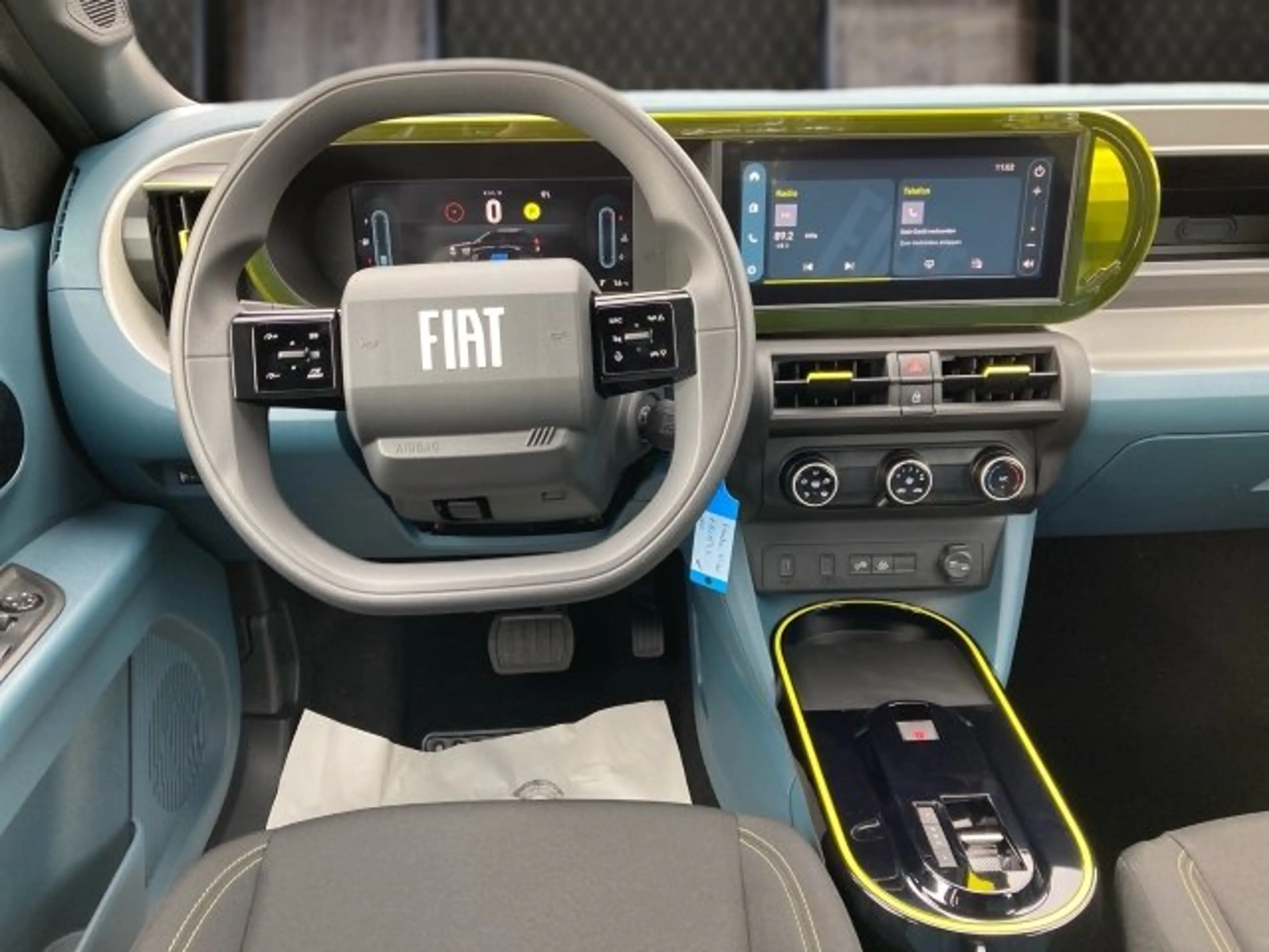 Fiat Grande Panda Hybrid — photo 7
