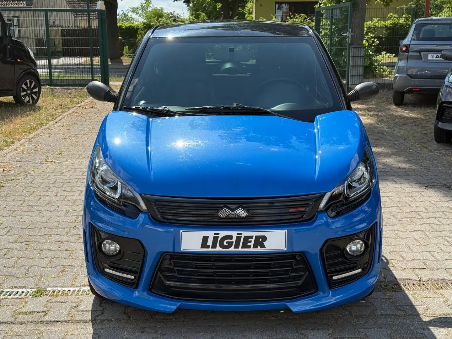 Ligier JS 50 Ultimate Sport L6e Mopedauto 45 KM/H Bleu - 2