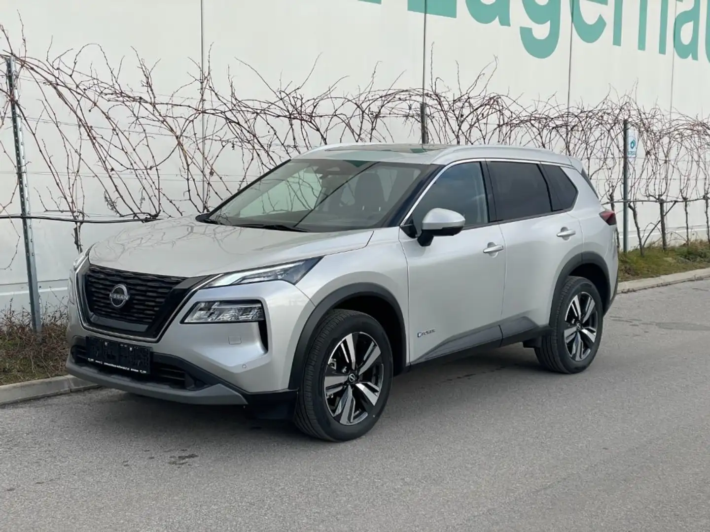 Nissan X-Trail e-Power 1.5 213PS 4WD N-Connecta Safety+ Argento - 1