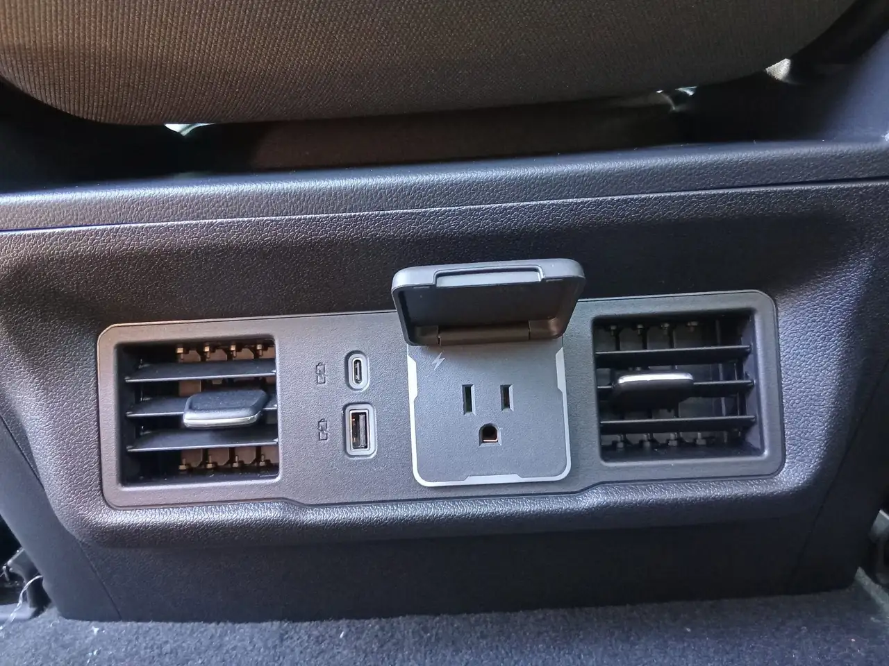 GMC Sierra 2500HD снимка GMC Sierra 2500HD