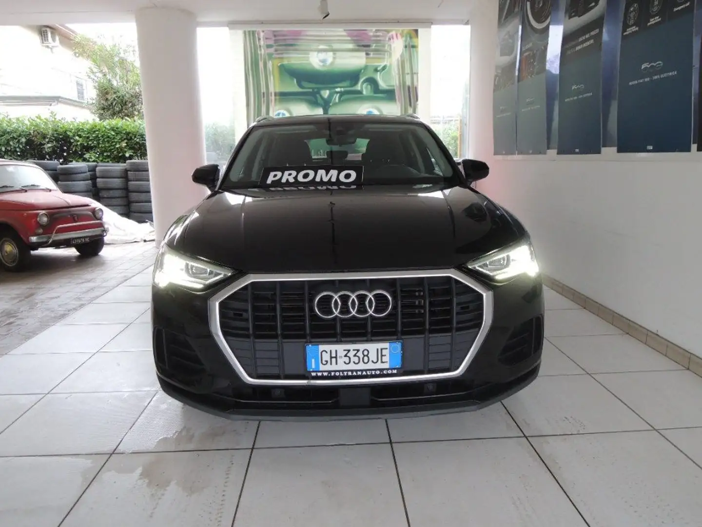 Audi Q3 35 TDI quattro S tronic Business Advanced Noir - 2