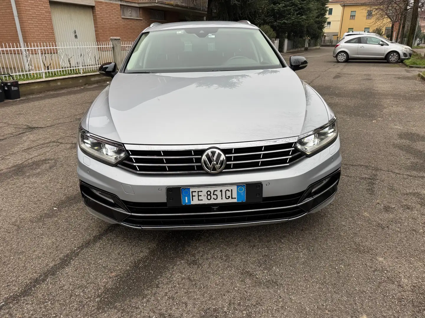 Volkswagen Passat Alltrack 2.0 tdi 4motion 190cv dsg my18 - 1