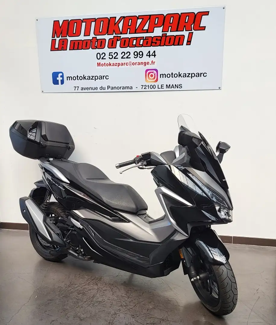 Honda Forza 350 Noir - 1