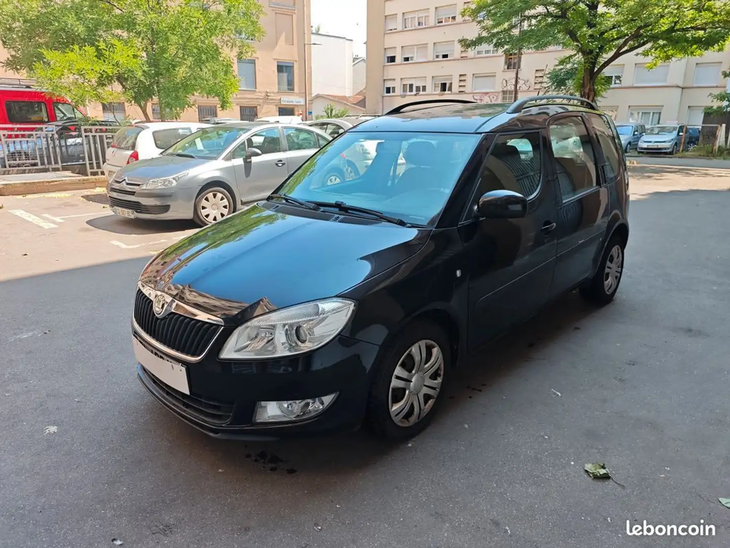 Skoda Roomster 1.6 TDI105 Family Noir - 1