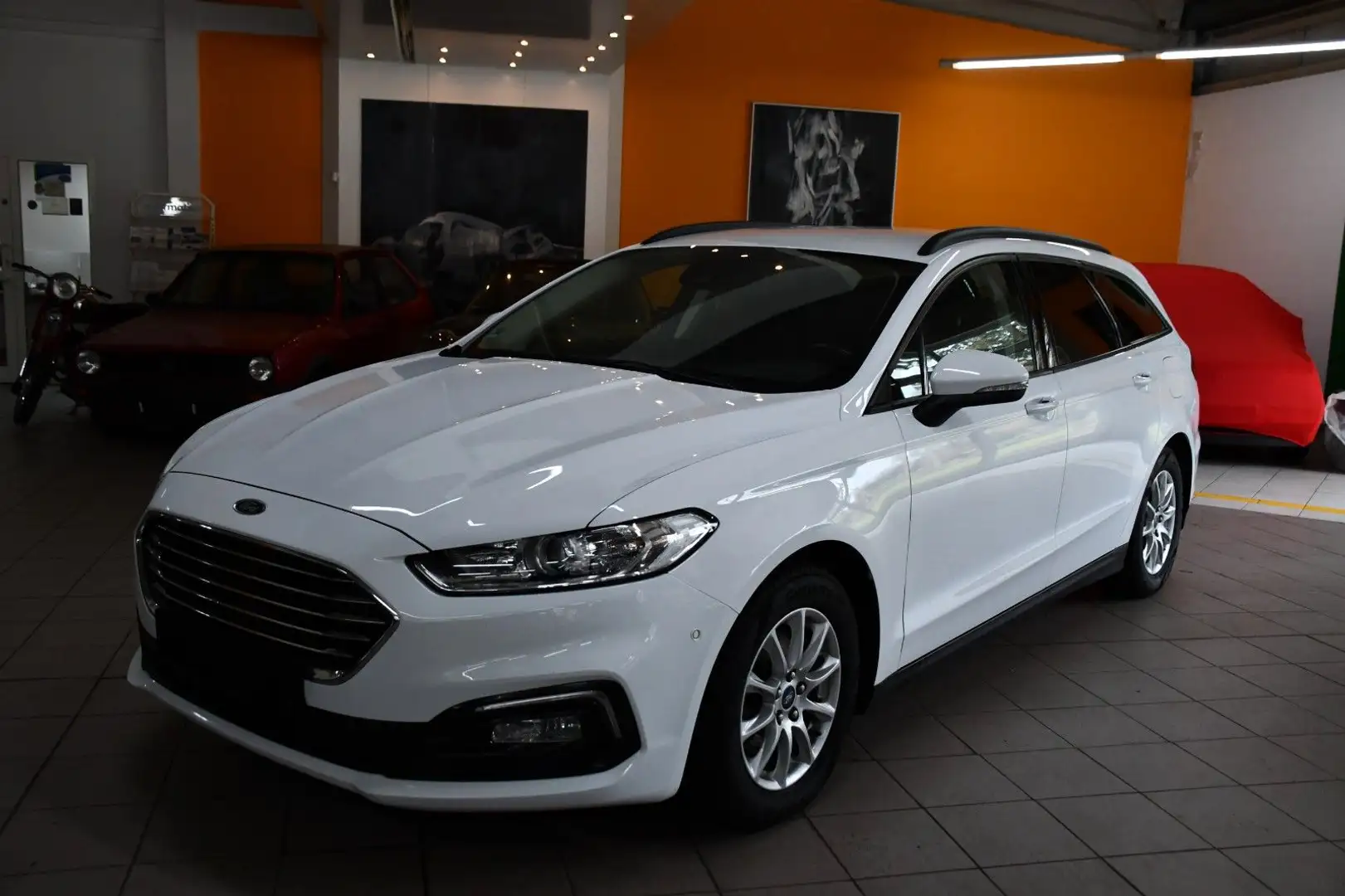 Ford Mondeo Turnier 2,0 ECOBLUE LED NAV AHK Weiß - 1