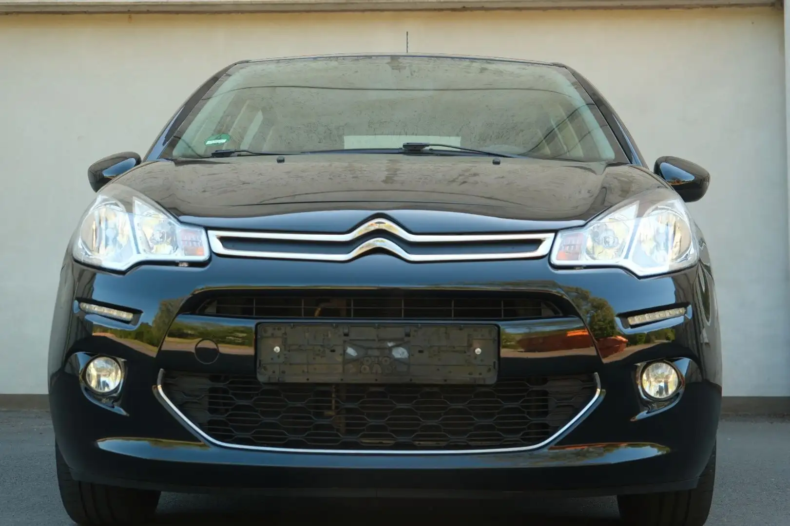 Citroen C3 Selection/ Notbrems-Assistent/ Klima Schwarz - 2