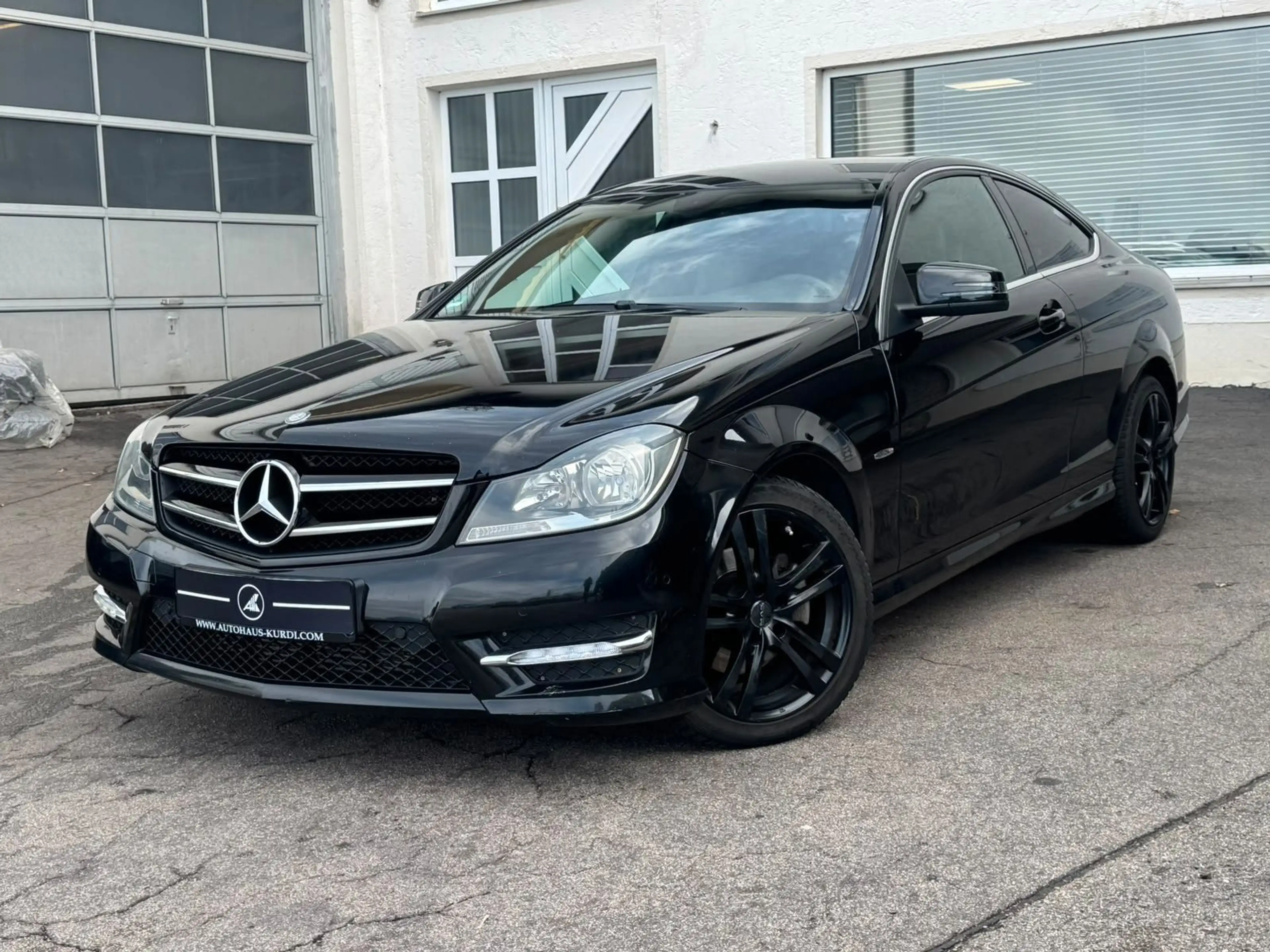 Mercedes-Benz C 220 C220CDI Aut. Coupe AMG 8FACH NAVI TEMPOMAT SHZ