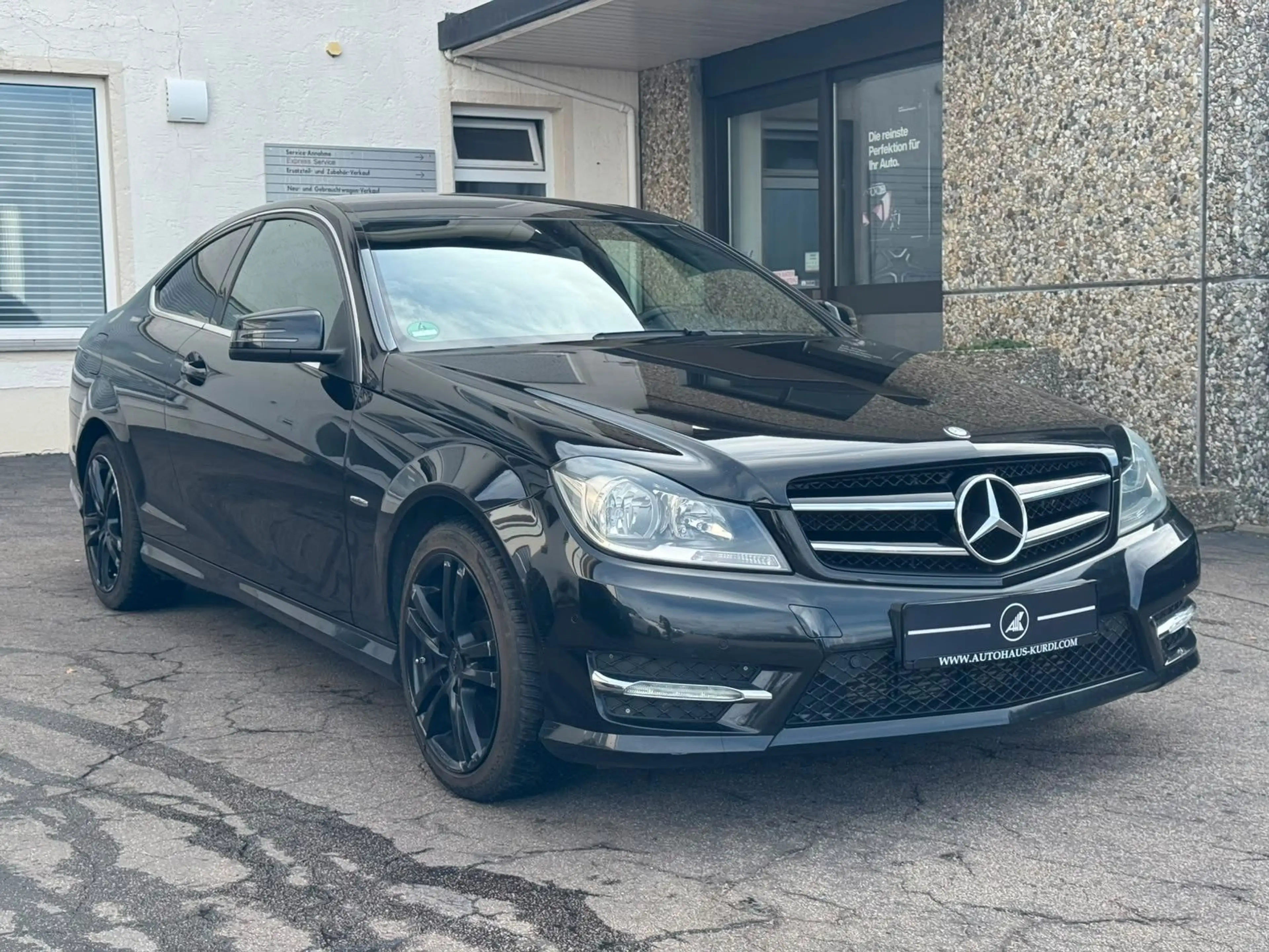 Mercedes-Benz C 220 C220CDI Aut. Coupe AMG 8FACH NAVI TEMPOMAT SHZ — photo 5