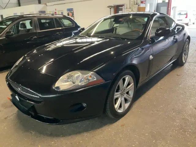 Jaguar XK XK Coupé 4.2 - 304 A