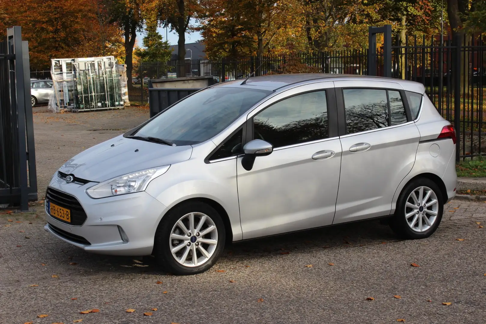 Ford B-Max 1.0 EcoBoost Titanium, camera, navigatie! Gris - 1