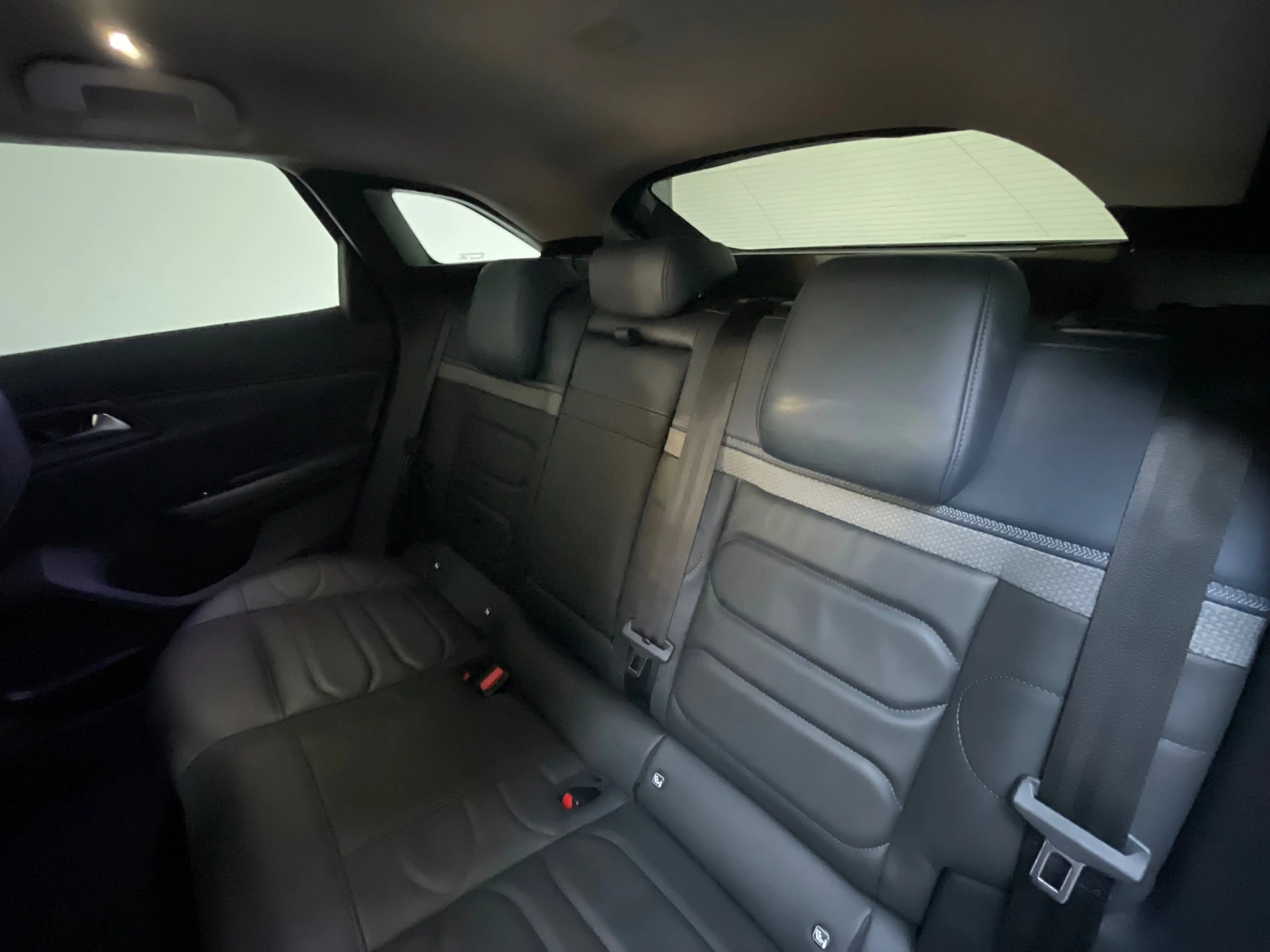 Citroen C5 X 130 Start&Stop EAT8 FEEL PACK — photo 7