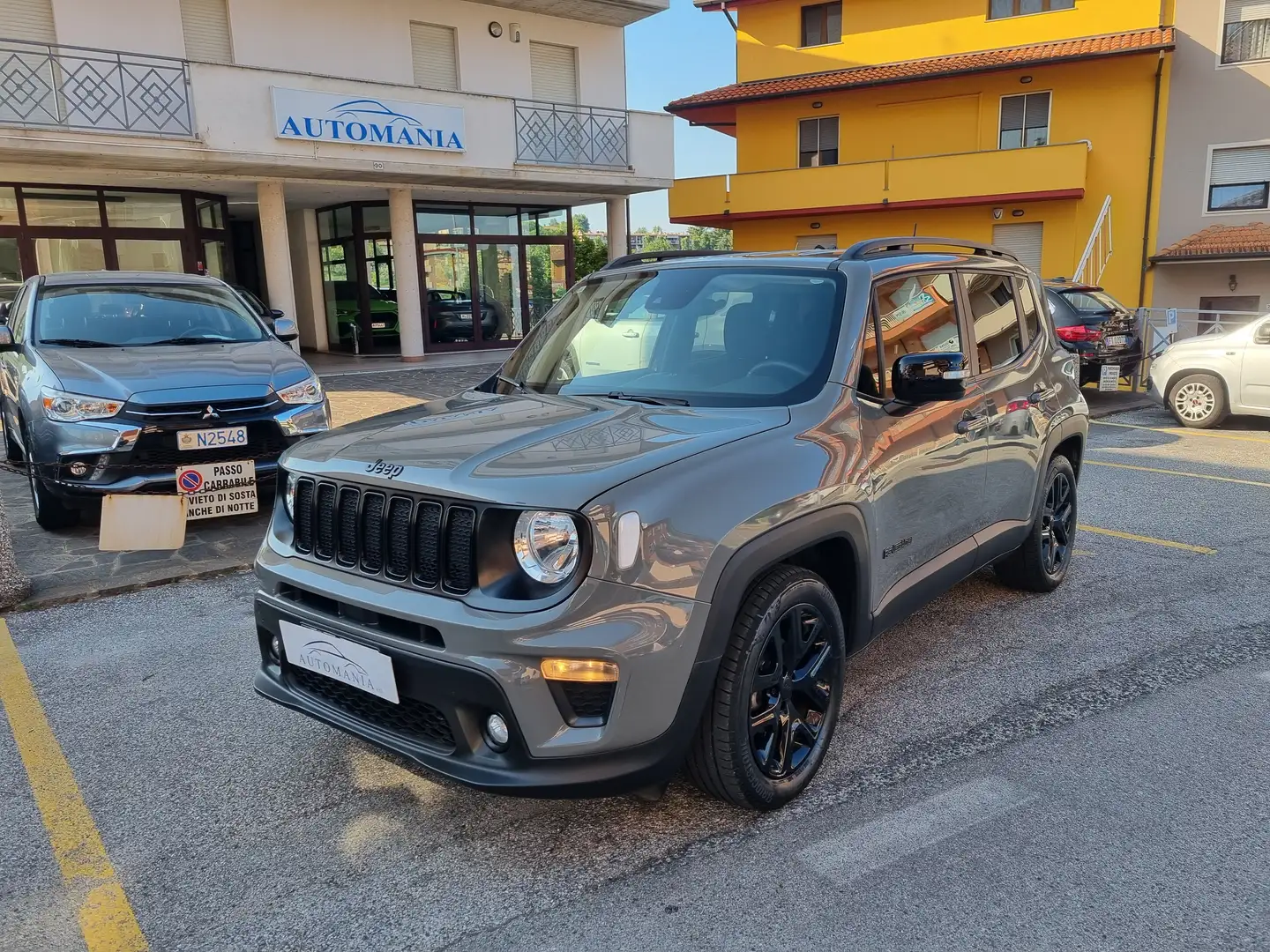 Jeep Renegade Renegade 1.0 t3 Night Eagle 2wd Black Prezzo reale Grigio - 1