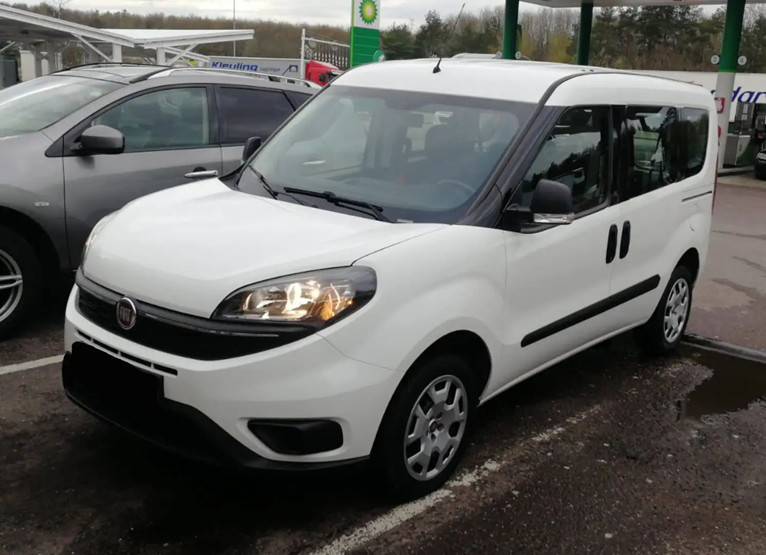 Fiat Doblo Doblo II Face Lifting 2018 1.4 16v Easy 95cv Bianco - 1