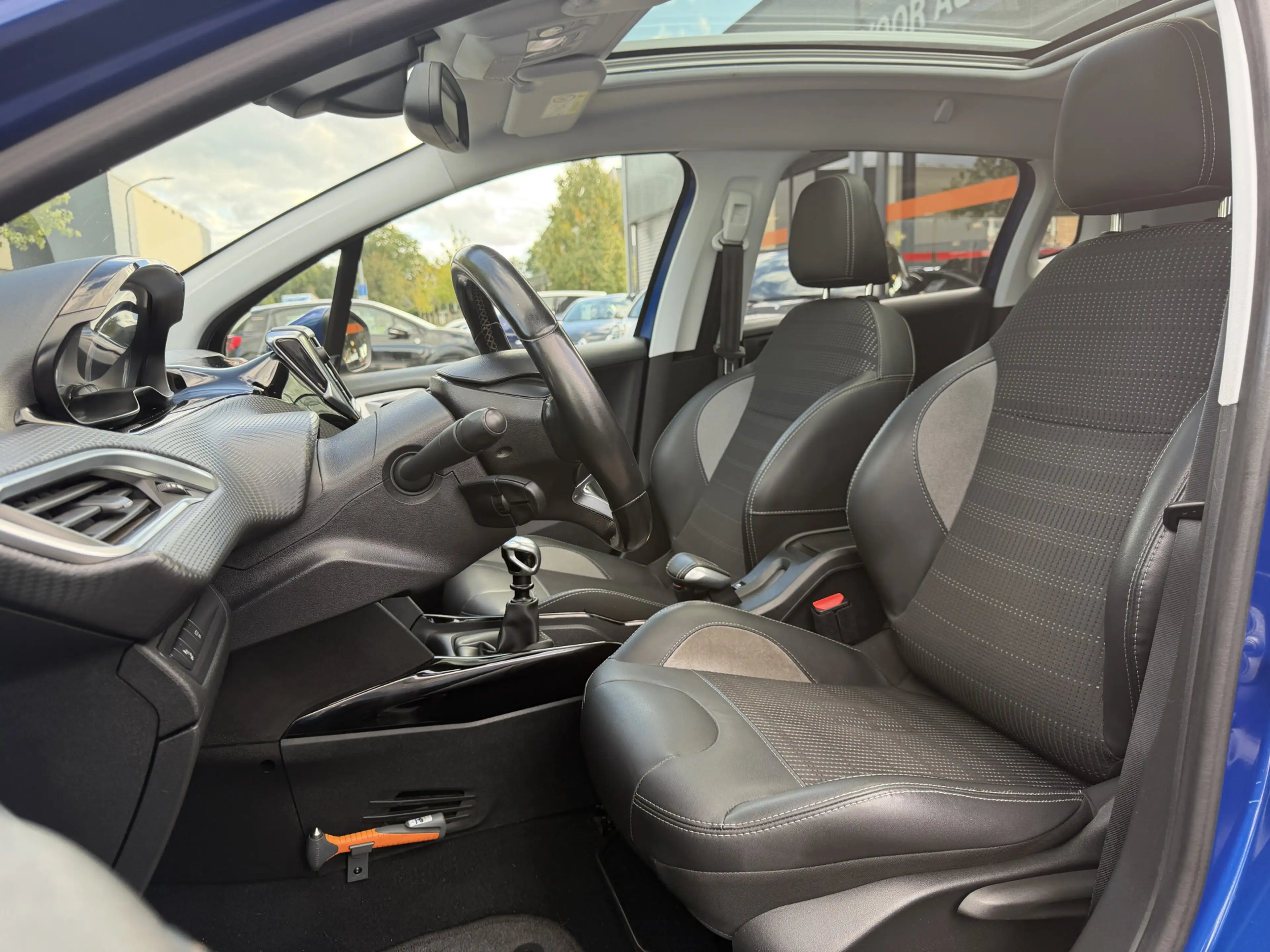 Peugeot 2008 BWJ 2019 | 1.2 111PK Allure | NWE DISTRIBUTIE | TR — photo 4