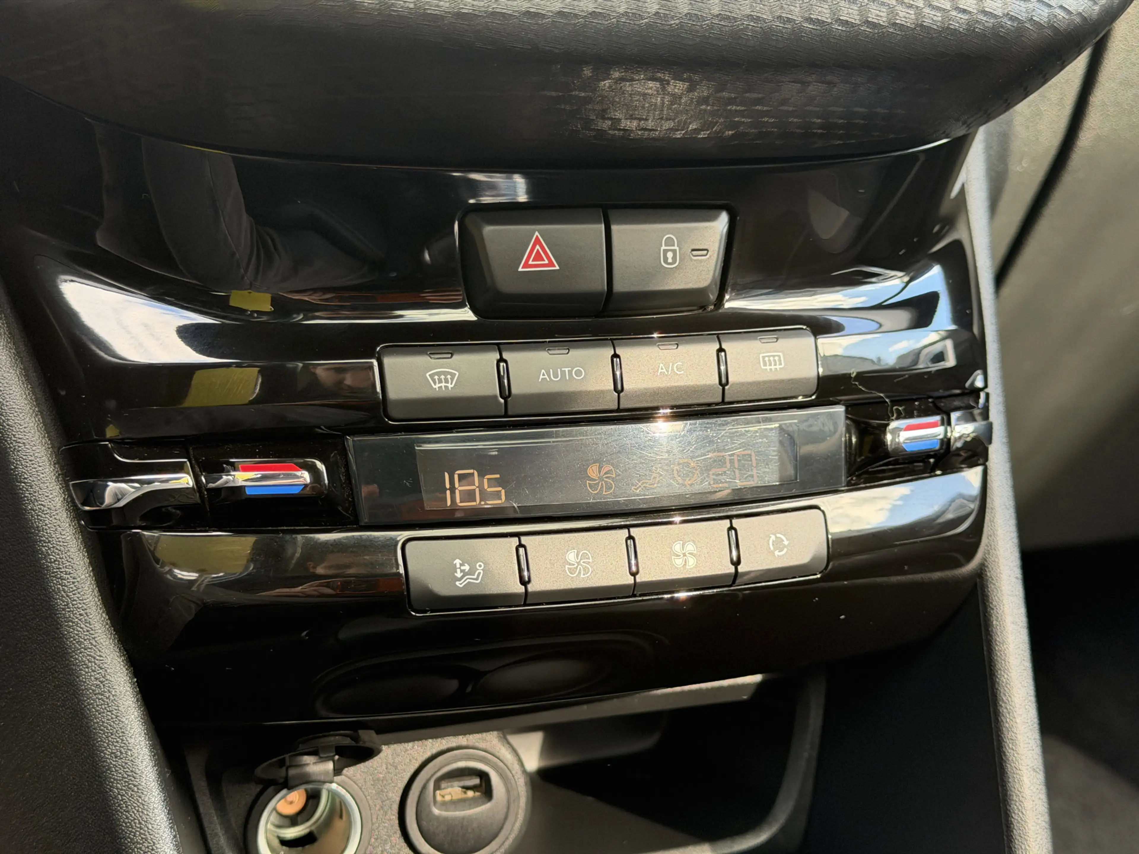 Peugeot 2008 BWJ 2019 | 1.2 111PK Allure | NWE DISTRIBUTIE | TR — photo 11