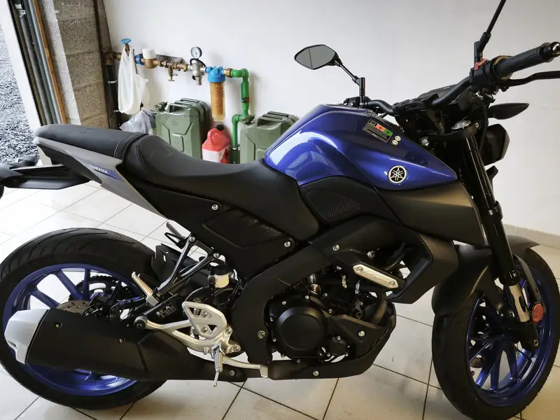 Yamaha MT-125 - foto 8