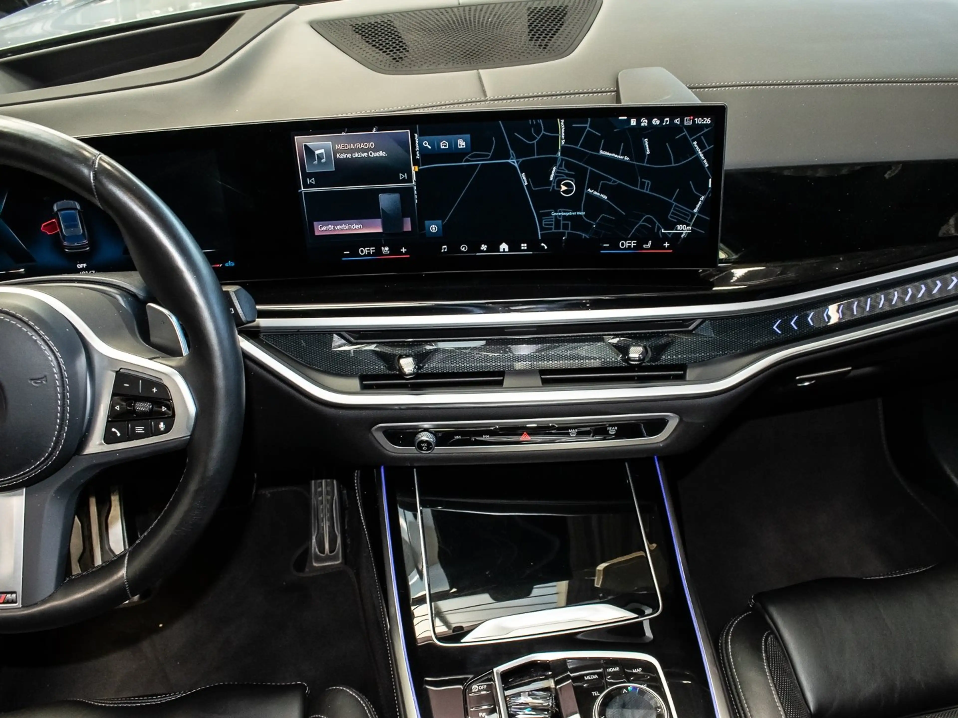 BMW X7 xDrive40d (ab 2022) M Sport HUD PANO ACC AHK — photo 11