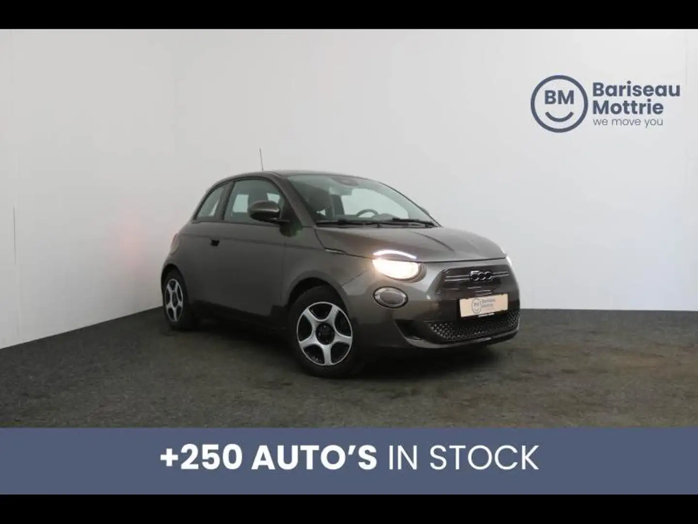 Fiat 500e ACTION *DAB*SENSOREN ACHTER*CRUISE CONTROL*AIRCO* Braun - 1