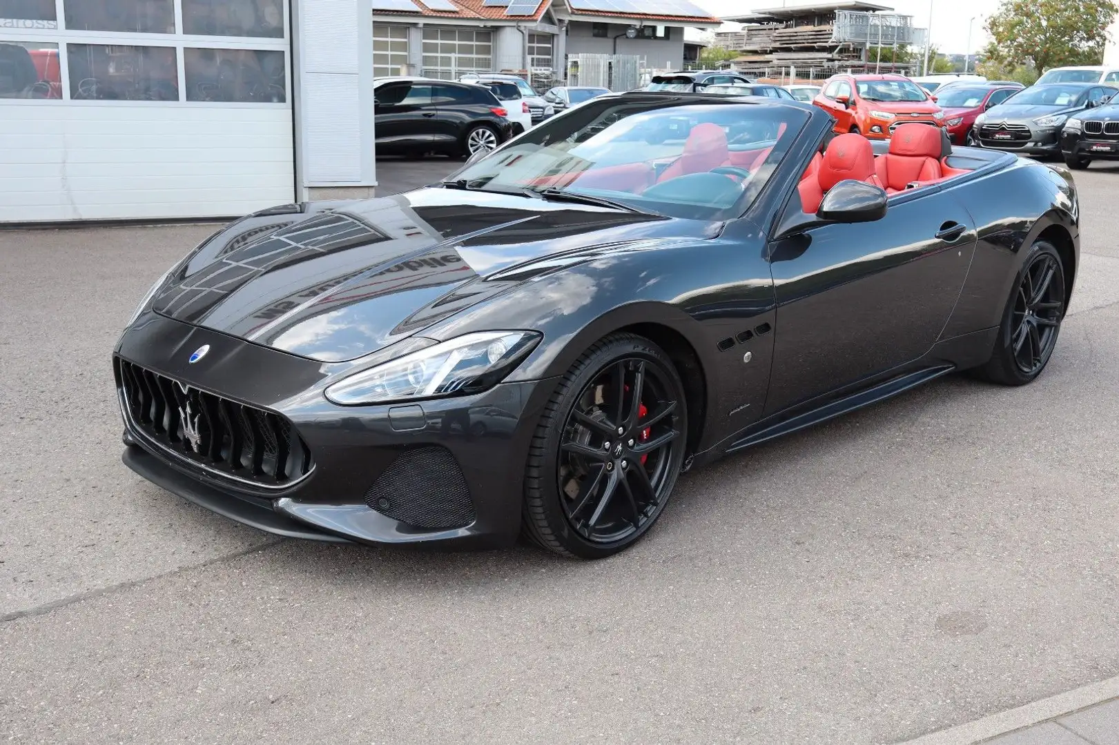 Maserati GranCabrio 4.7 V8 Sport Aut. LederRot_Kamera_LED Grey - 1