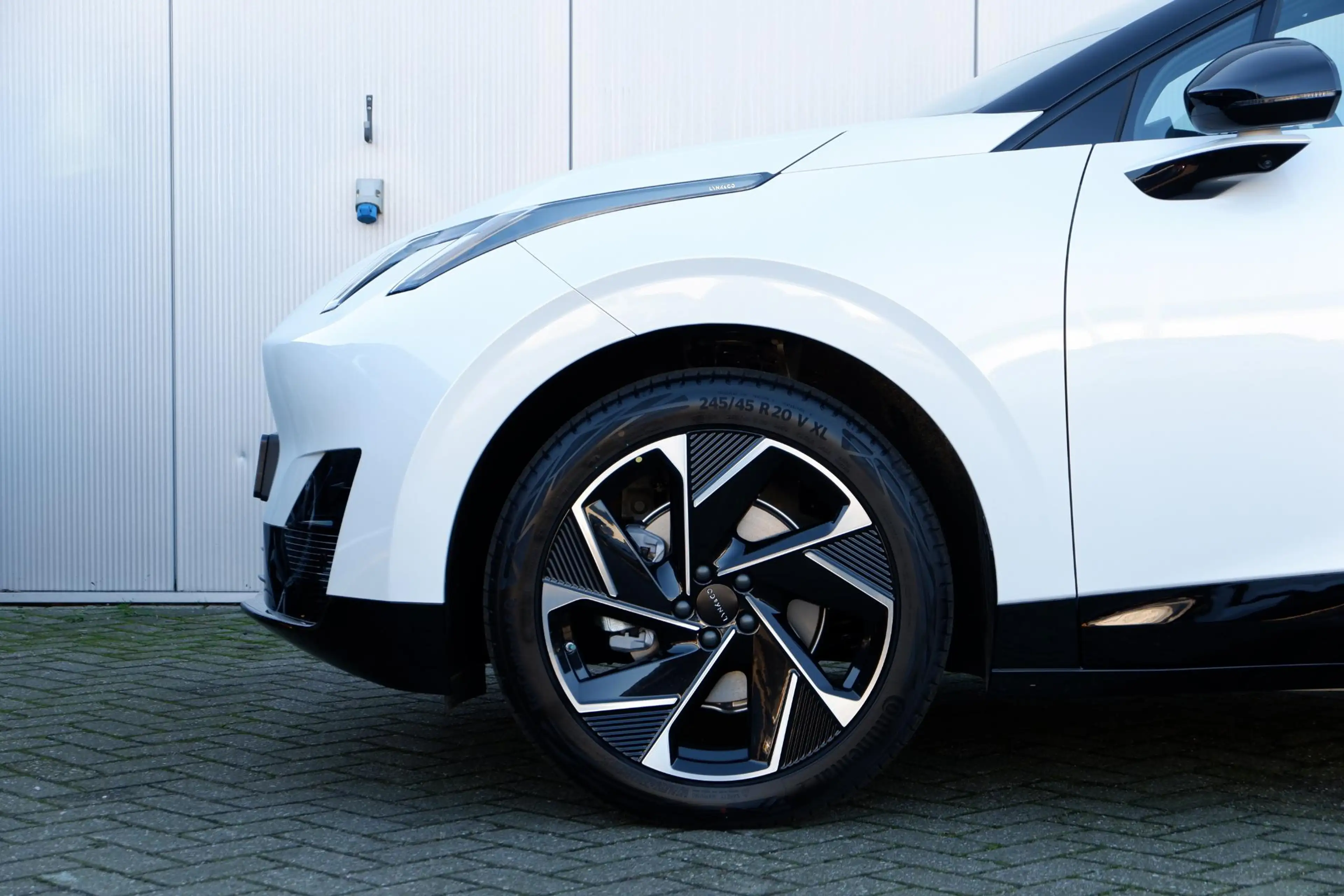 Lynk & Co 02 272PK 66KWh More, 360 Graden Camera, Harman Kardon — photo 6