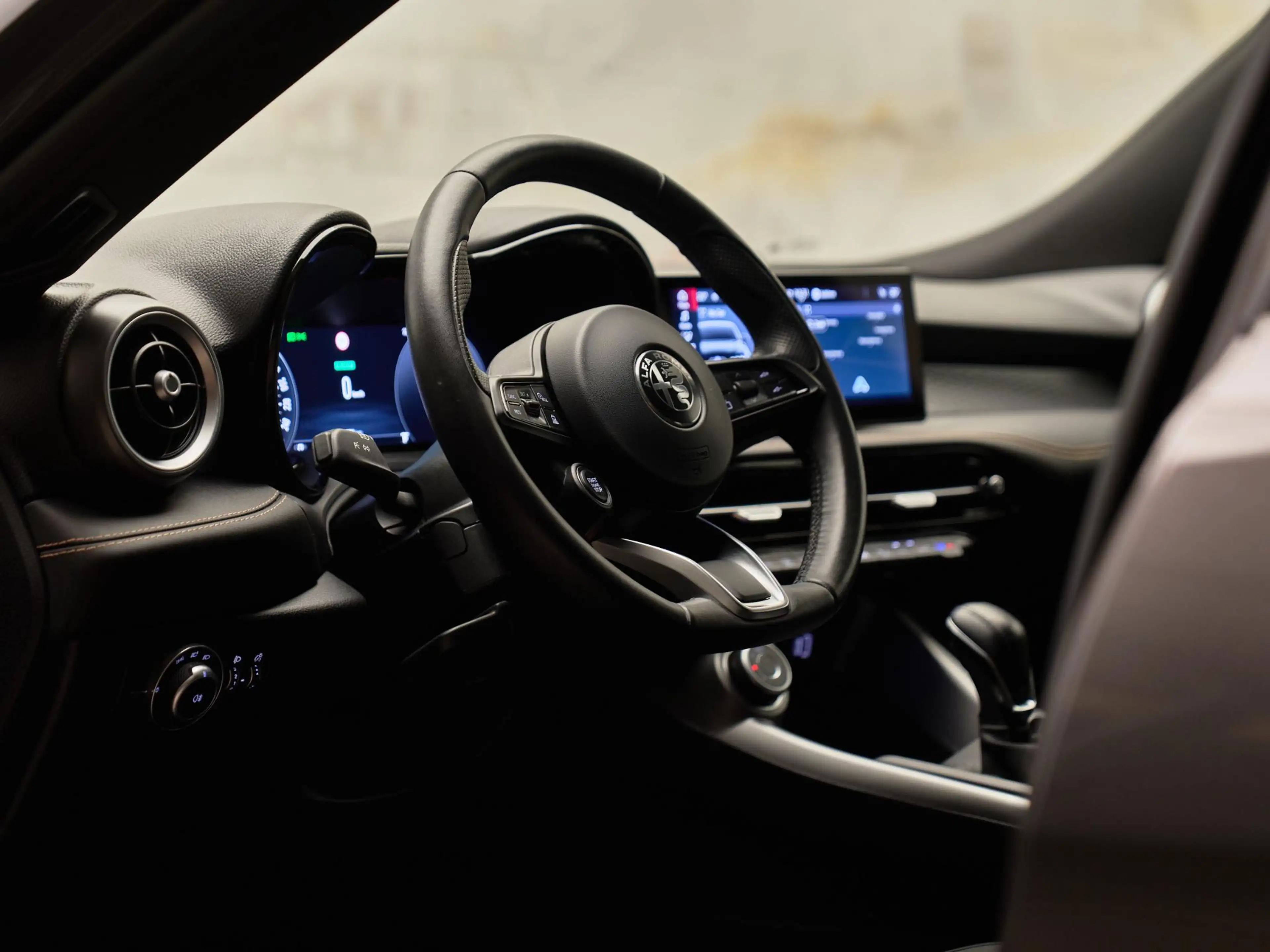 Alfa Romeo Tonale 1.5T Hybrid Sprint , 19", ACC, camera, Full-LED, k — photo 15