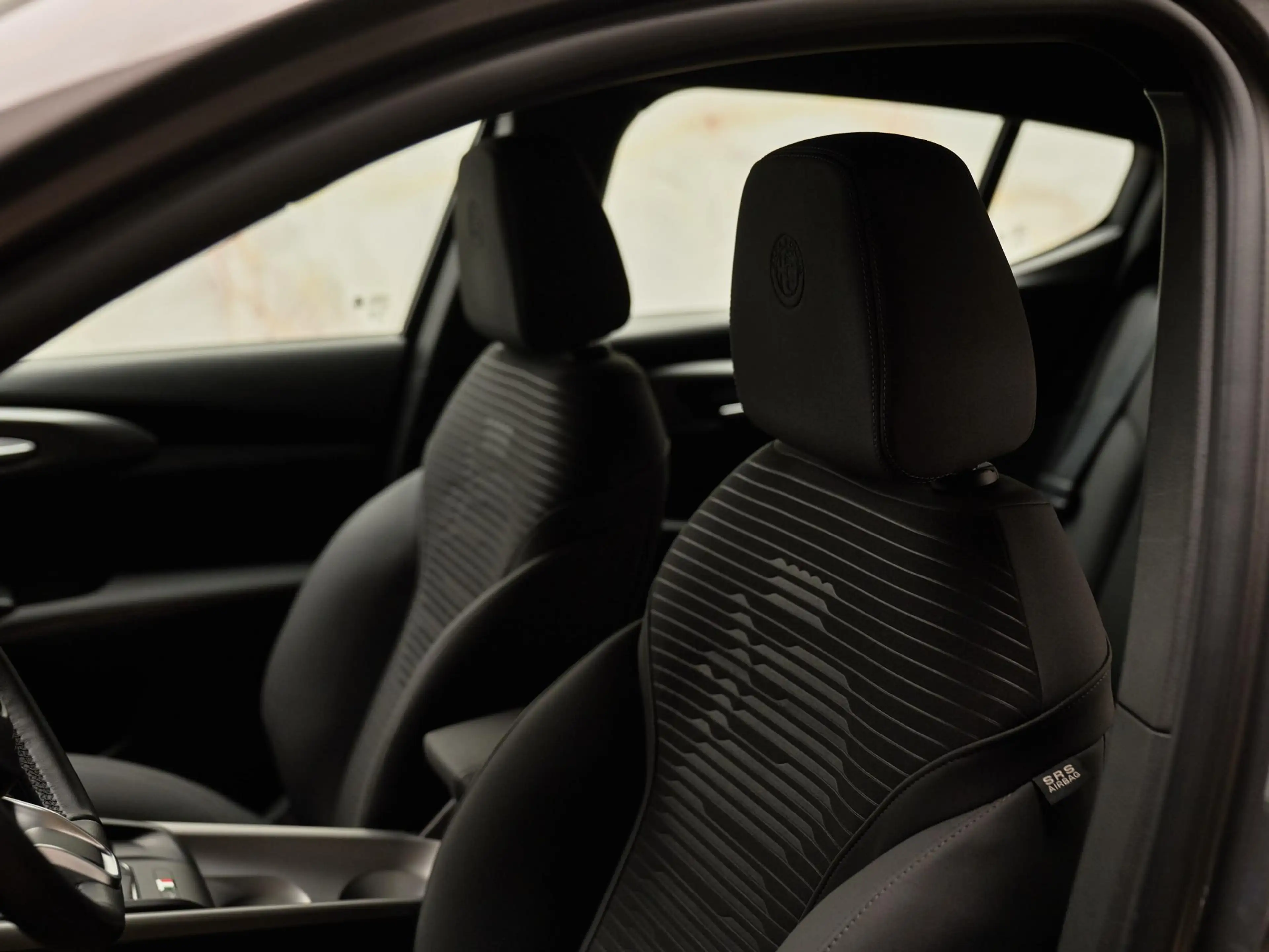 Alfa Romeo Tonale 1.5T Hybrid Sprint , 19", ACC, camera, Full-LED, k — photo 20