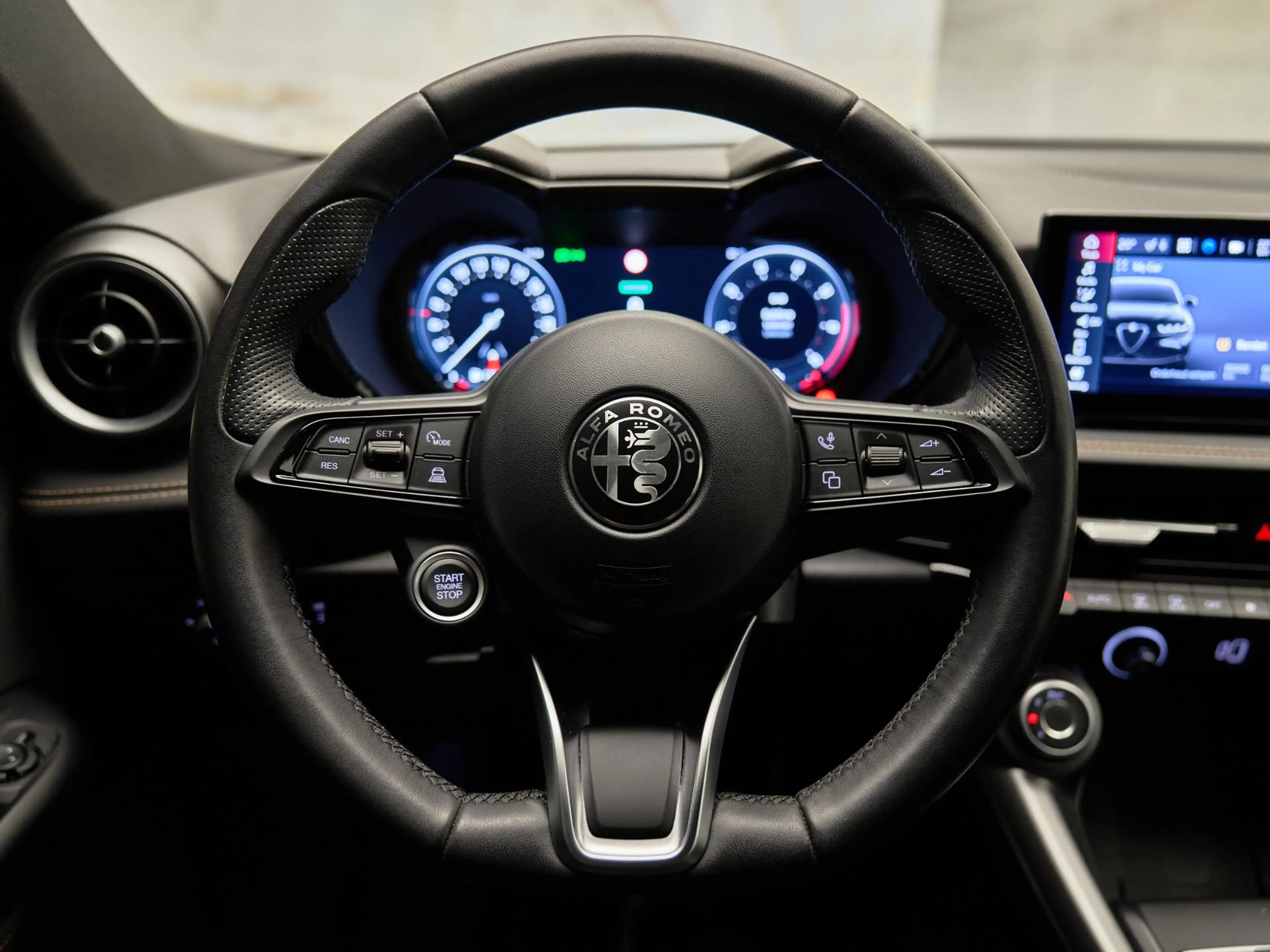 Alfa Romeo Tonale 1.5T Hybrid Sprint , 19", ACC, camera, Full-LED, k — photo 13