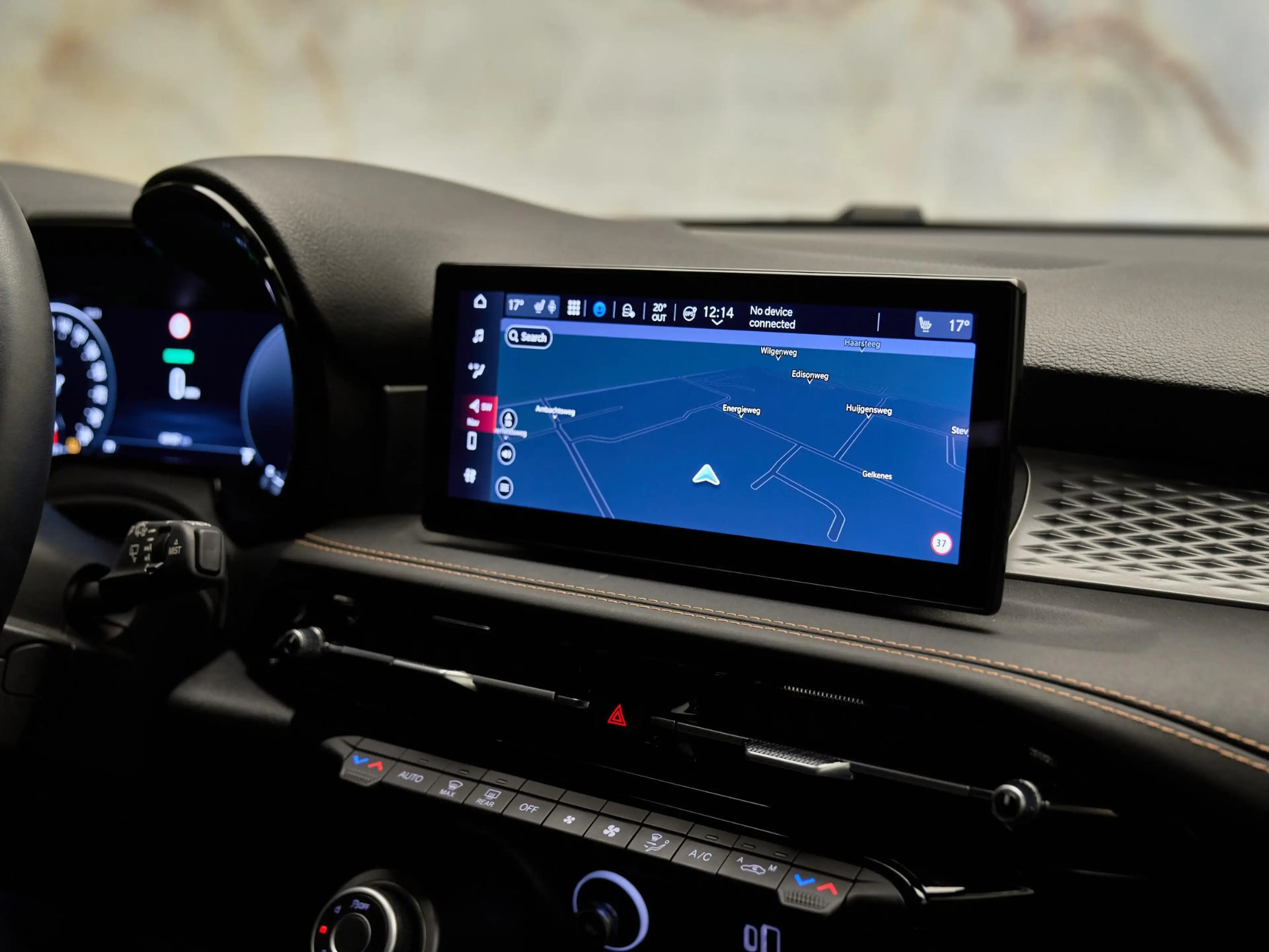 Alfa Romeo Tonale 1.5T Hybrid Sprint , 19", ACC, camera, Full-LED, k — photo 18