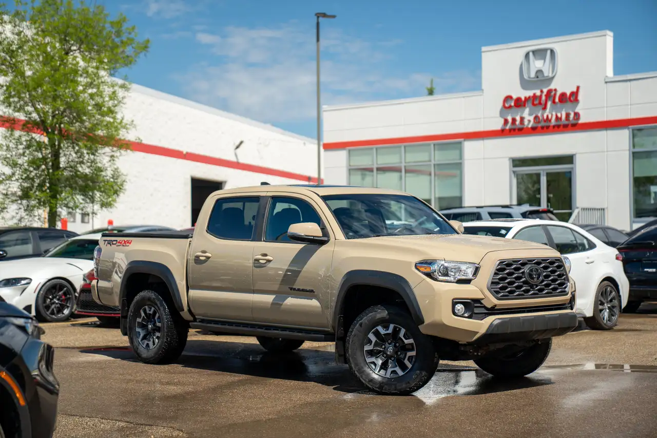 Toyota Tacoma fotografie Toyota Tacoma