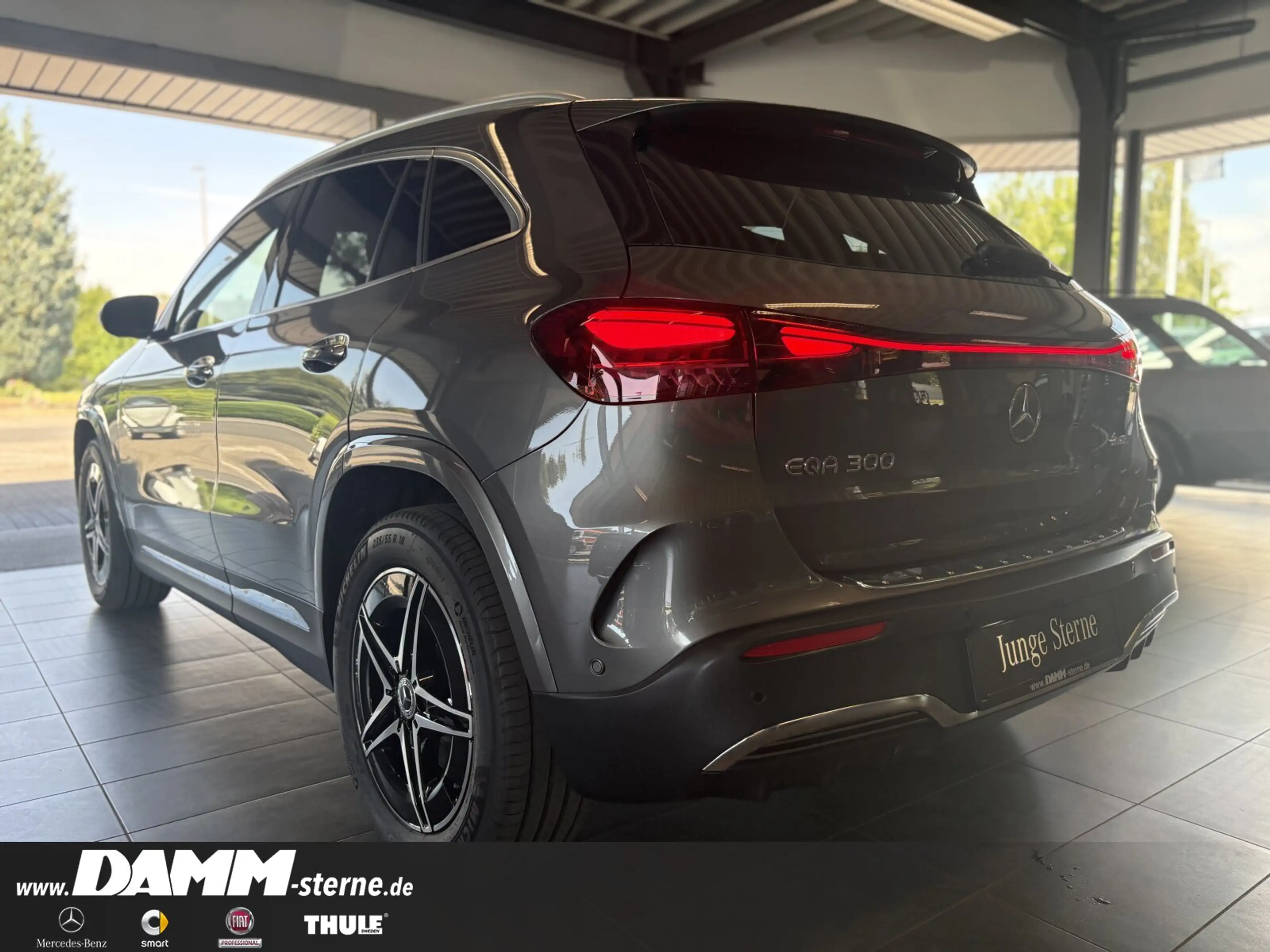Mercedes-Benz EQA 300 EQA 300 4M AMG Premium/AHK/FAP/HUD/60 M GA +Flex — photo 6
