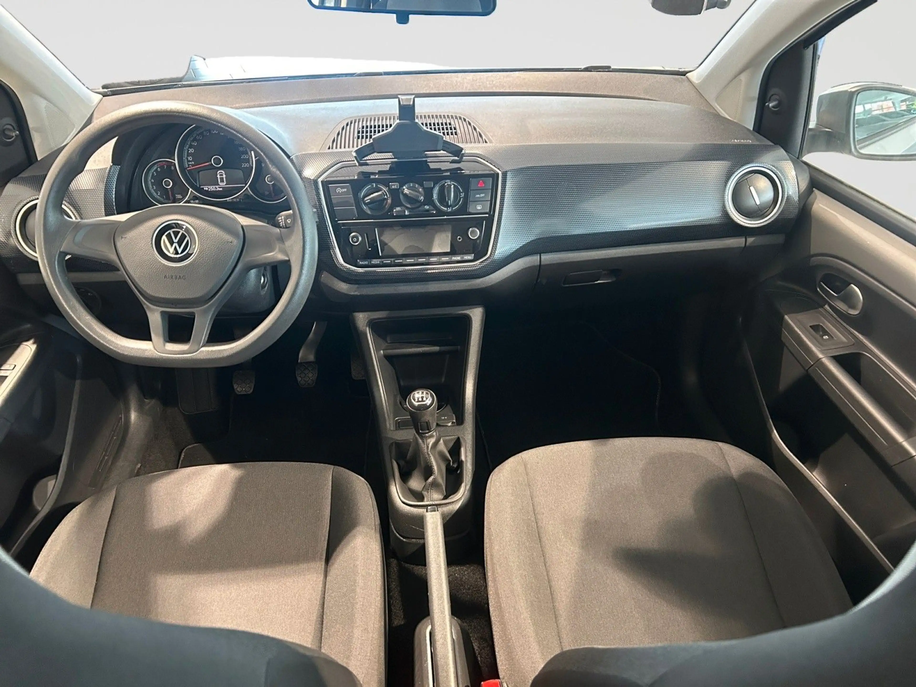 Volkswagen up! move up 1.0 KLIMA KAMERA TEMP PDC — photo 10