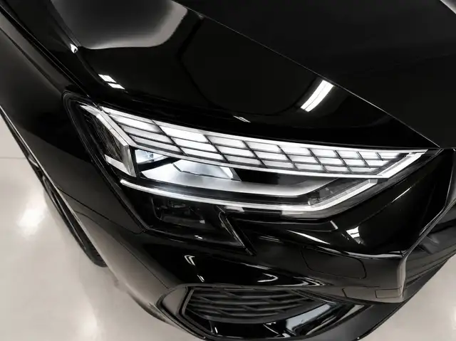 Audi A3 view 4