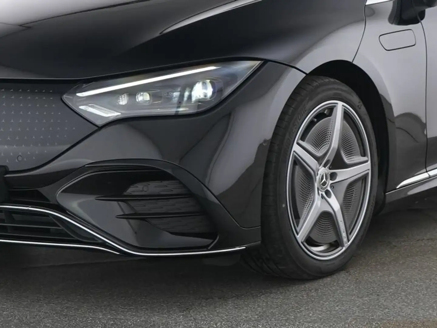 Mercedes-Benz EQE 350 EQE 350 4M Premium/AMG Line/Airmatic/HAL/3D/AHK Schwarz - 2