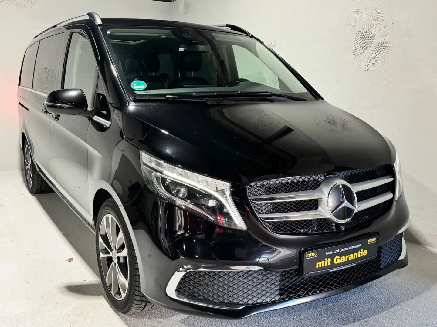 Mercedes-Benz V 300 Avantgarde Lang*Pano*Leder*360* Negro - 2