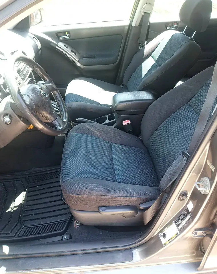 Toyota Matrix photo Toyota Matrix
