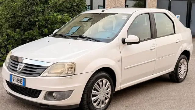 Dacia Logan Logan 1.5 dci Laureate FL