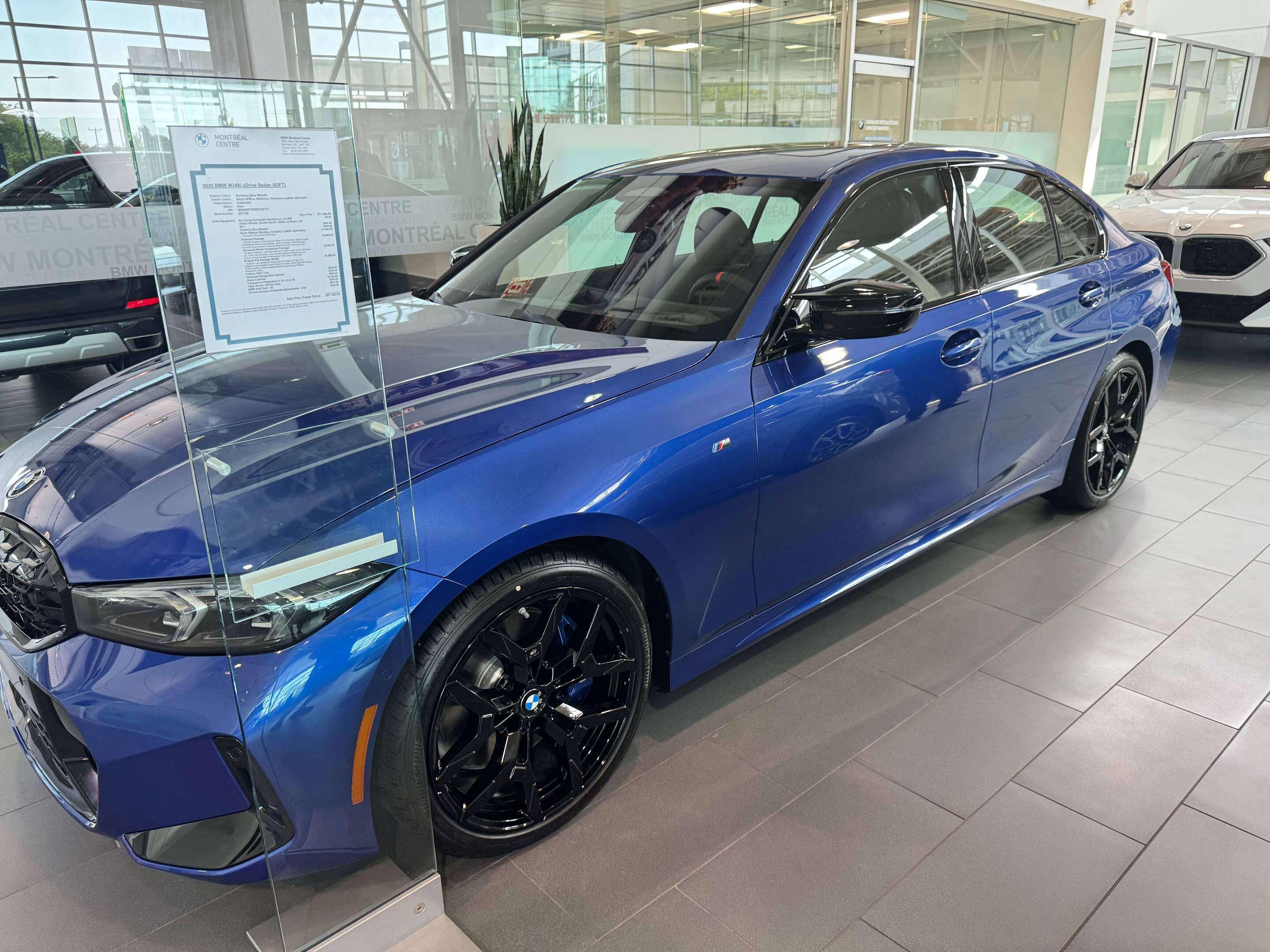 2025 BMW 3 Series M340 xDrive thumb 6