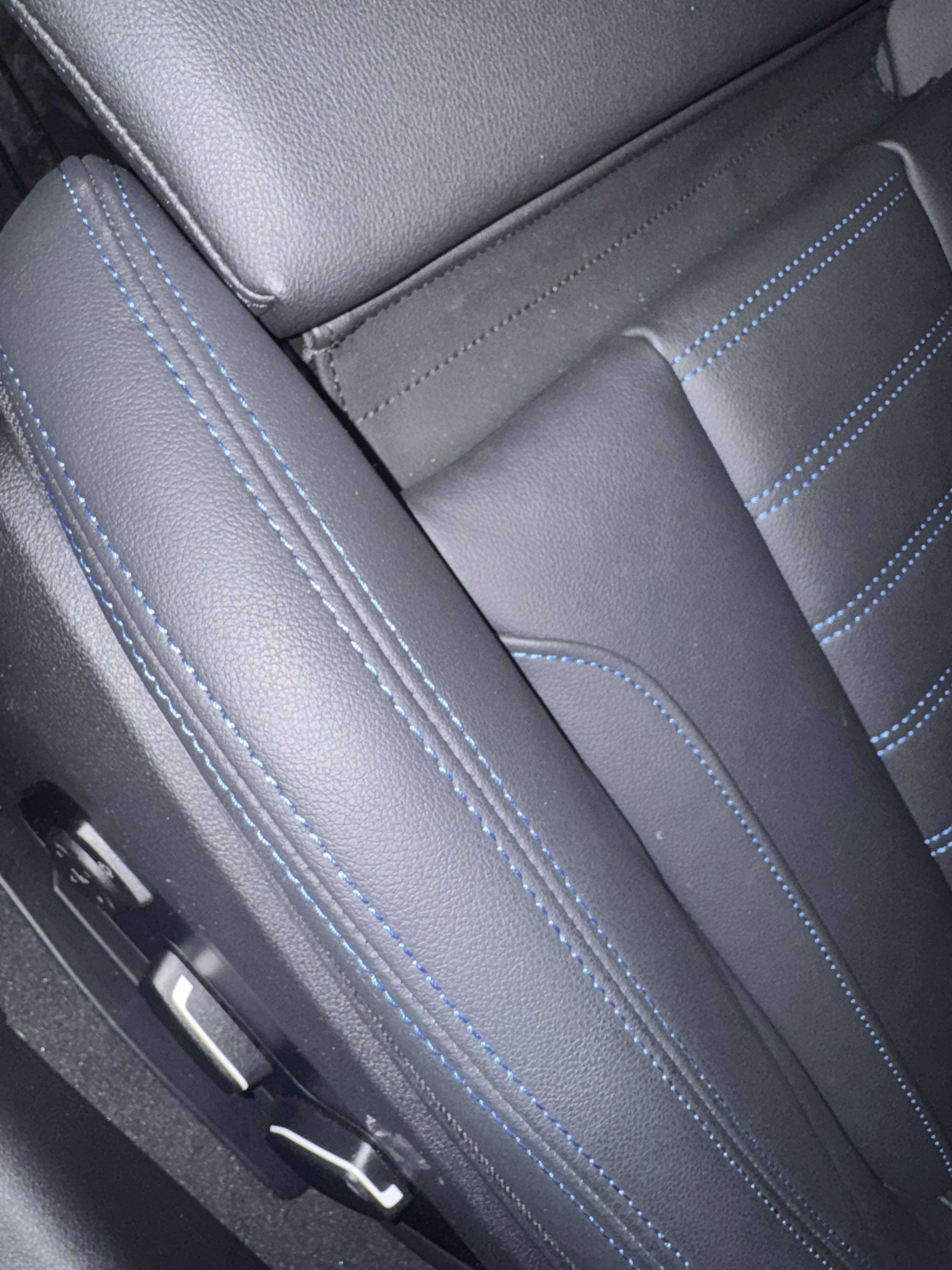 2025 BMW 3 Series M340 xDrive thumb 16