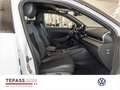 Volkswagen T-Roc 1.5 l eTSI DSG R-Line BLACKSTYLE IQ KEYLESS Weiß - thumbnail 8