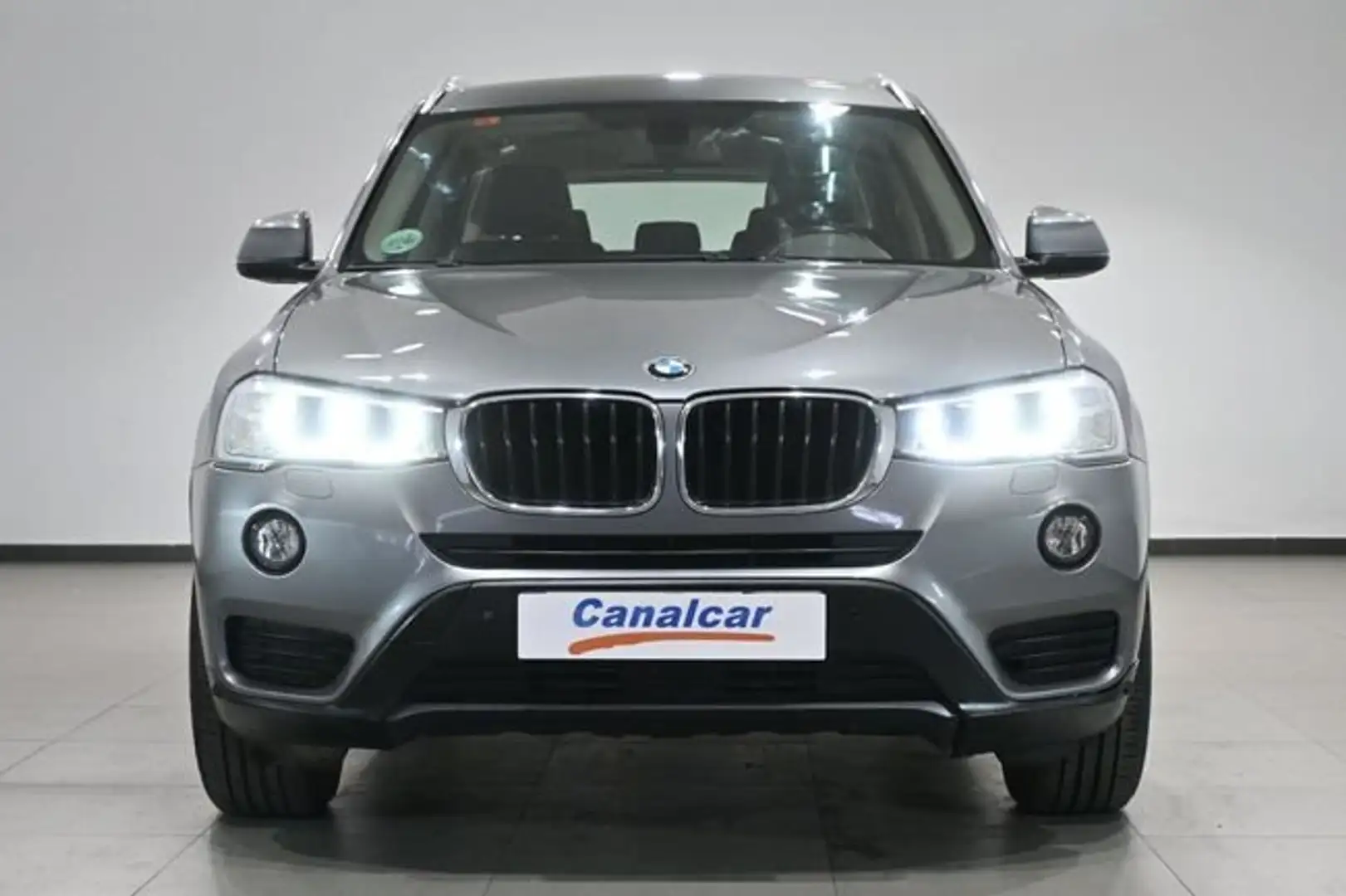 BMW X3 xDrive 20dA Gris - 2