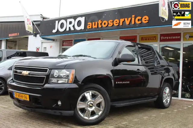 Chevrolet Avalanche USA 5.3 V8 4WD