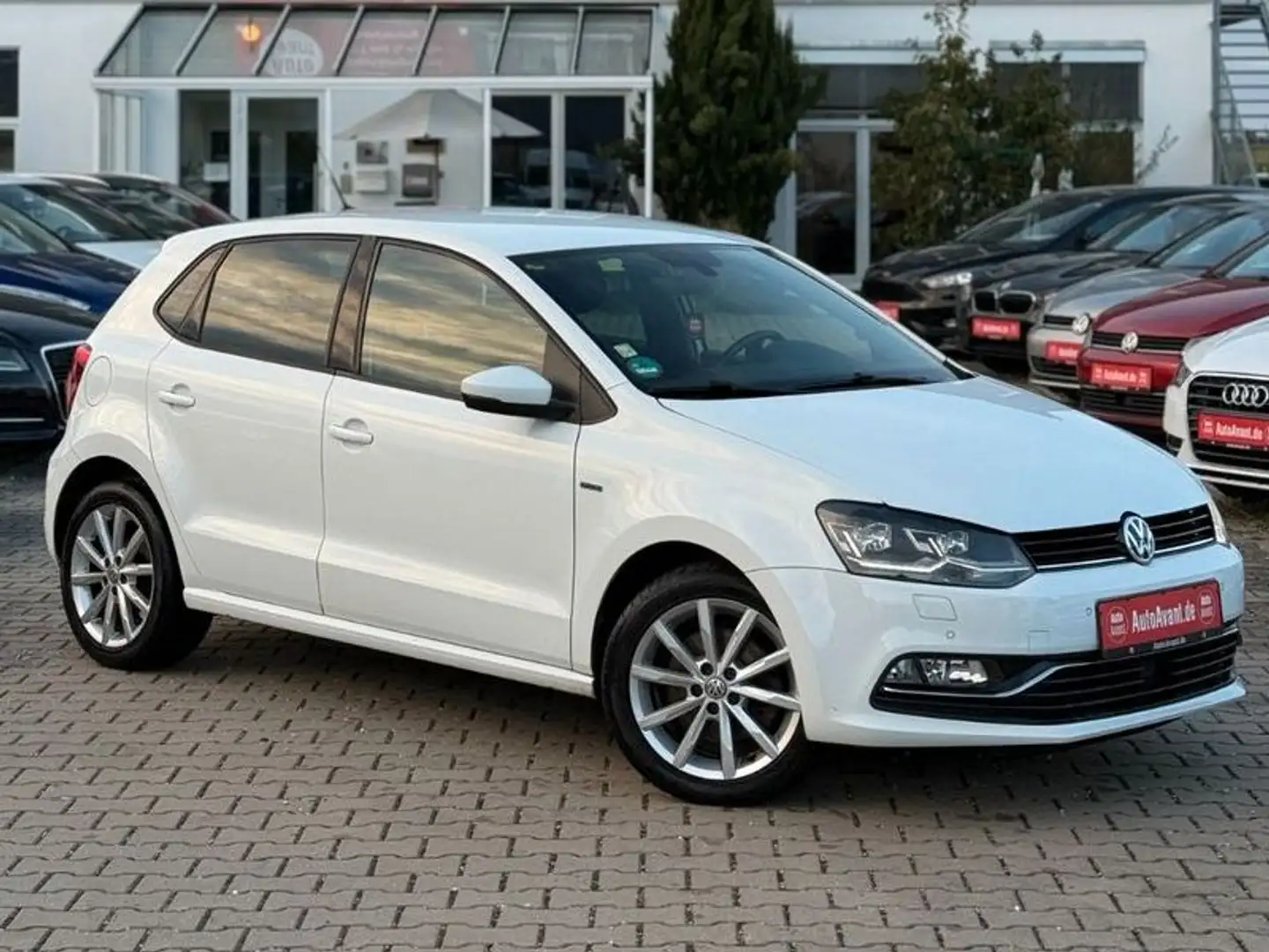Volkswagen Polo 1.2 TSI Original*AUTOMATIK*LEDER*SHZ*AHK* Weiß - 1