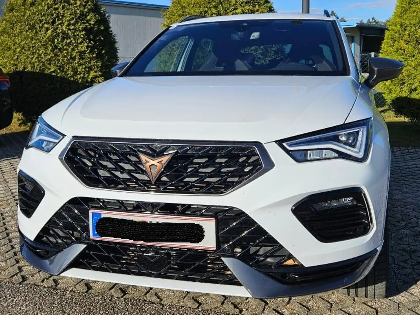 CUPRA Ateca Ateca 1.5 TSI DSG 150 Weiß - 2