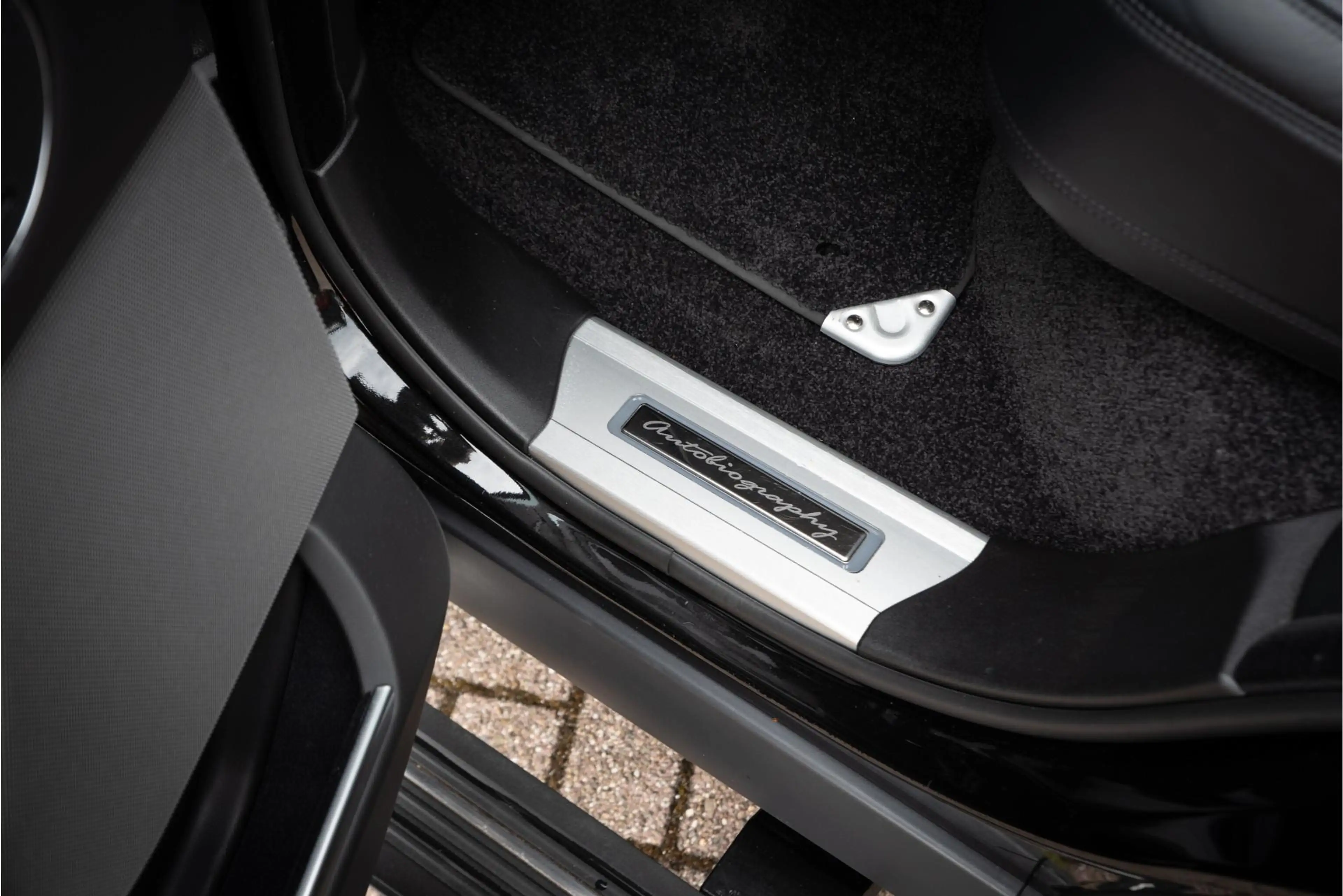 Land Rover Range Rover 2.0 P400e Autobiography Pano Dealer onderhouden — photo 15
