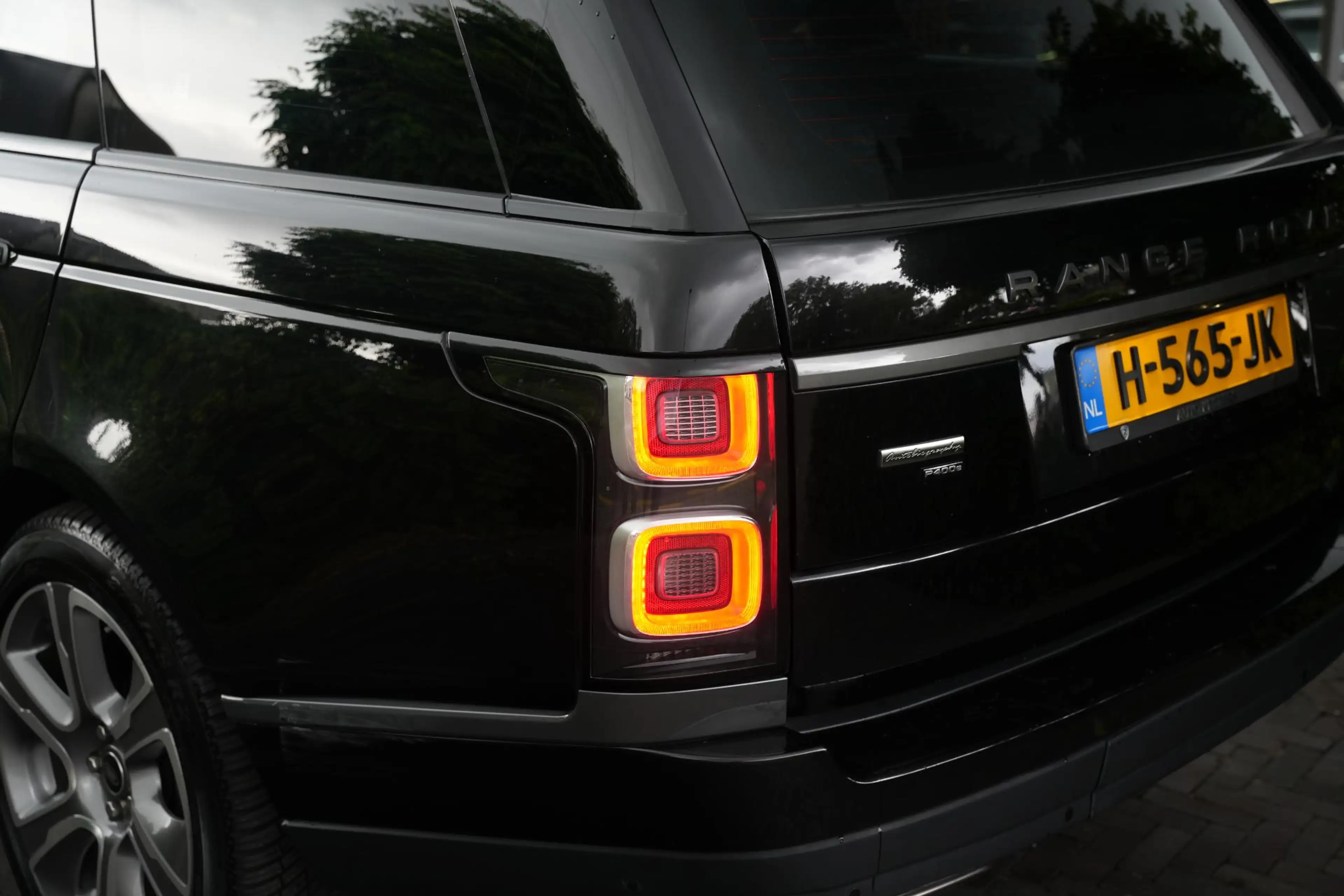 Land Rover Range Rover 2.0 P400e Autobiography Pano Dealer onderhouden — photo 21