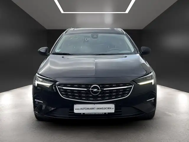 Opel Insignia view 9