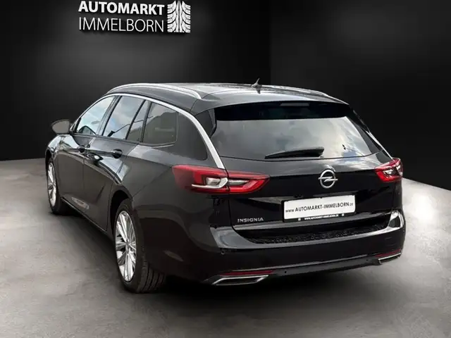 Opel Insignia view 5