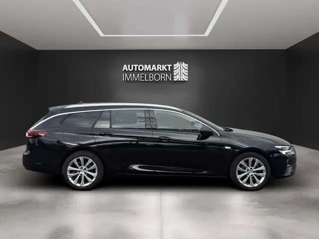 Opel Insignia view 11