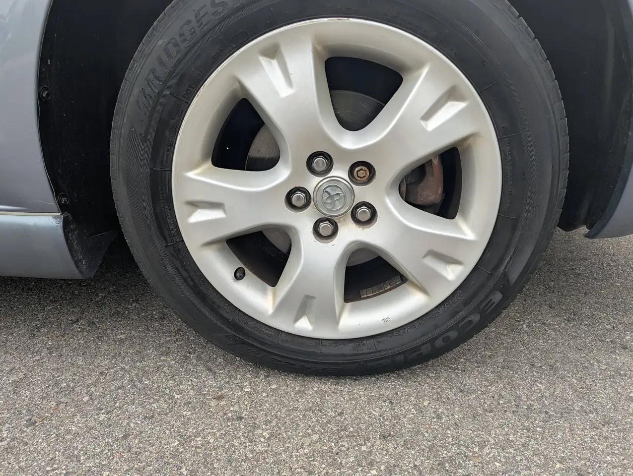 Toyota Matrix снимка Toyota Matrix